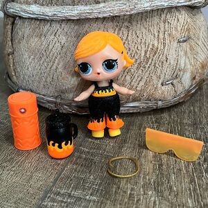 LOL Surprise Dolls Lights Glitter Series Fyre
